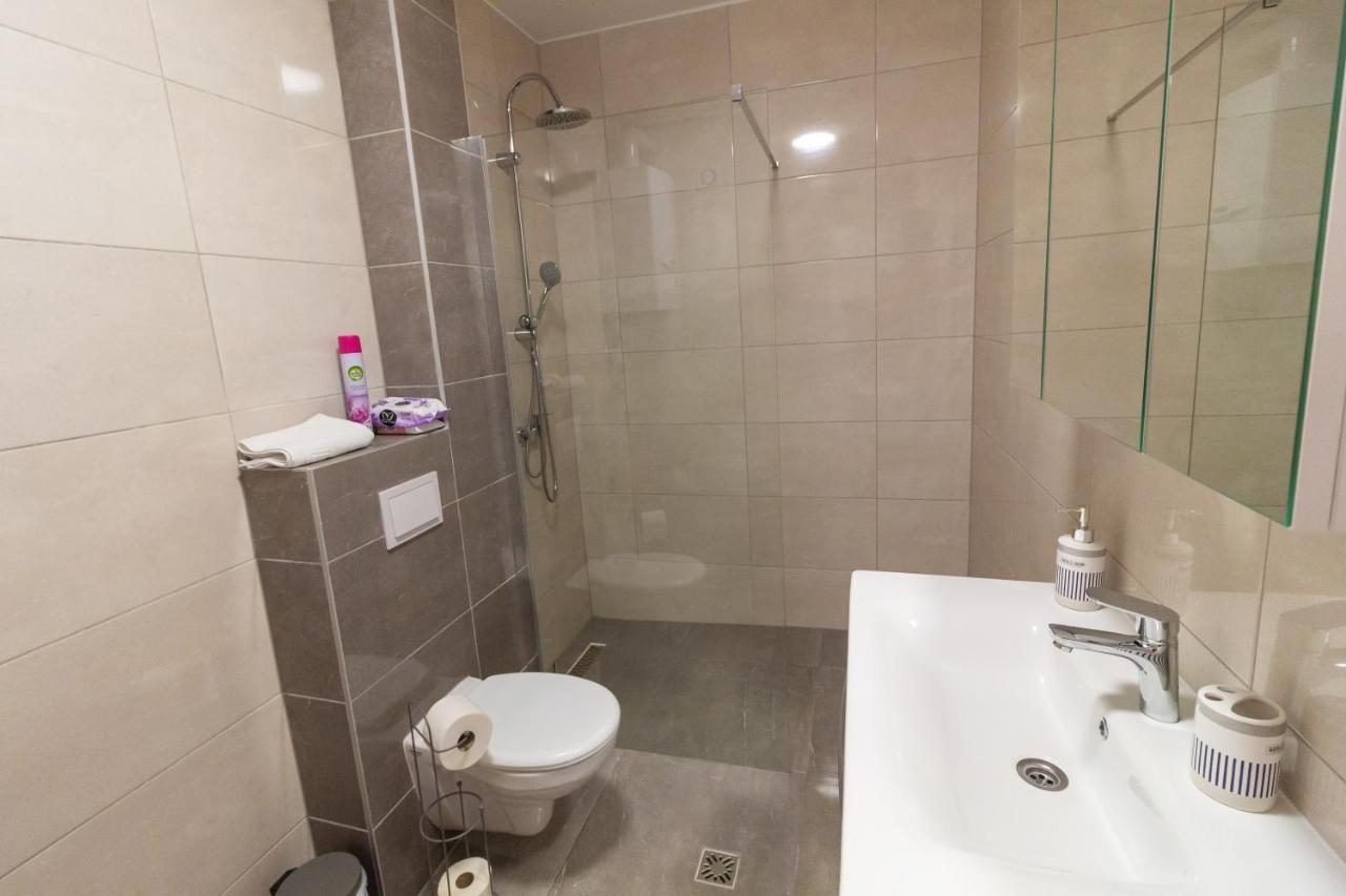 Gajeva Rooms - Stockholm Apartment Self Check-In Virovitica Exterior photo