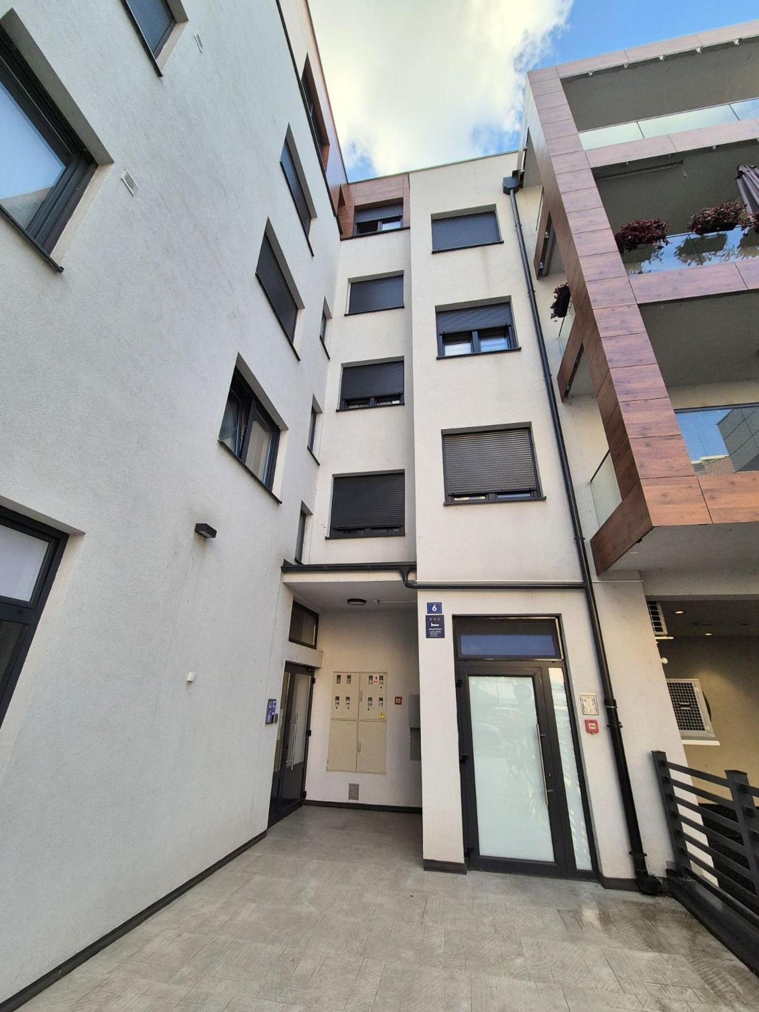Gajeva Rooms - Stockholm Apartment Self Check-In Virovitica Exterior photo